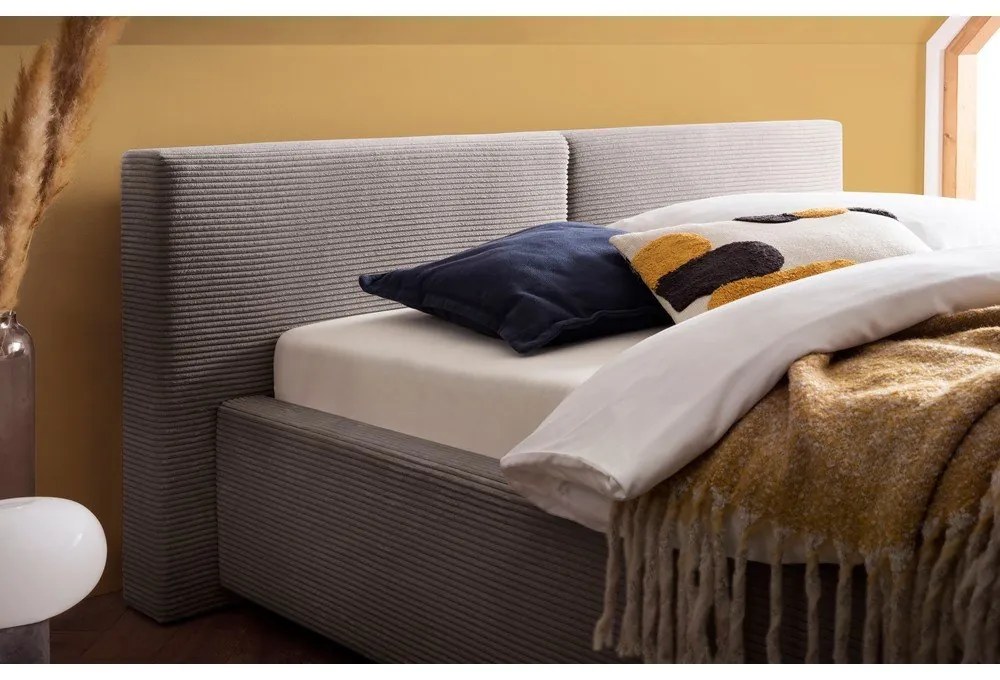 Világosbarna kárpitozott ágyneműtartós franciaágy ágyráccsal 140x200 cm Cube – Meise Möbel