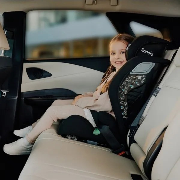 Lionelo - Gyerekülés IGO i-Size 100-150 cm Fekete karbon