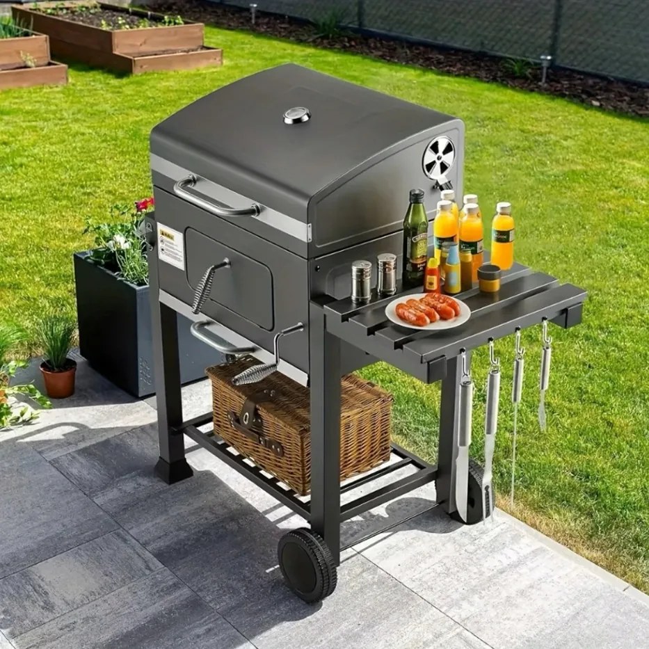 Masszív családi kerti grill