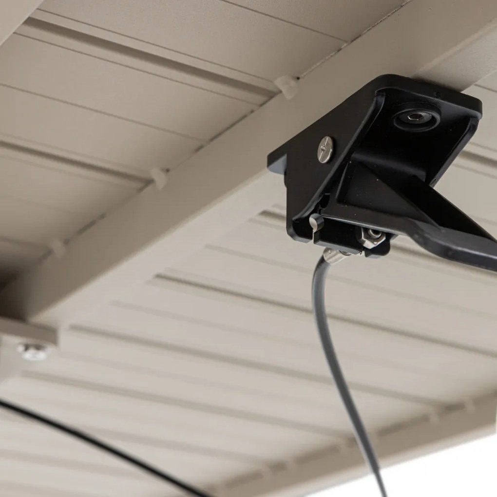 Tesso állítható kerti asztal