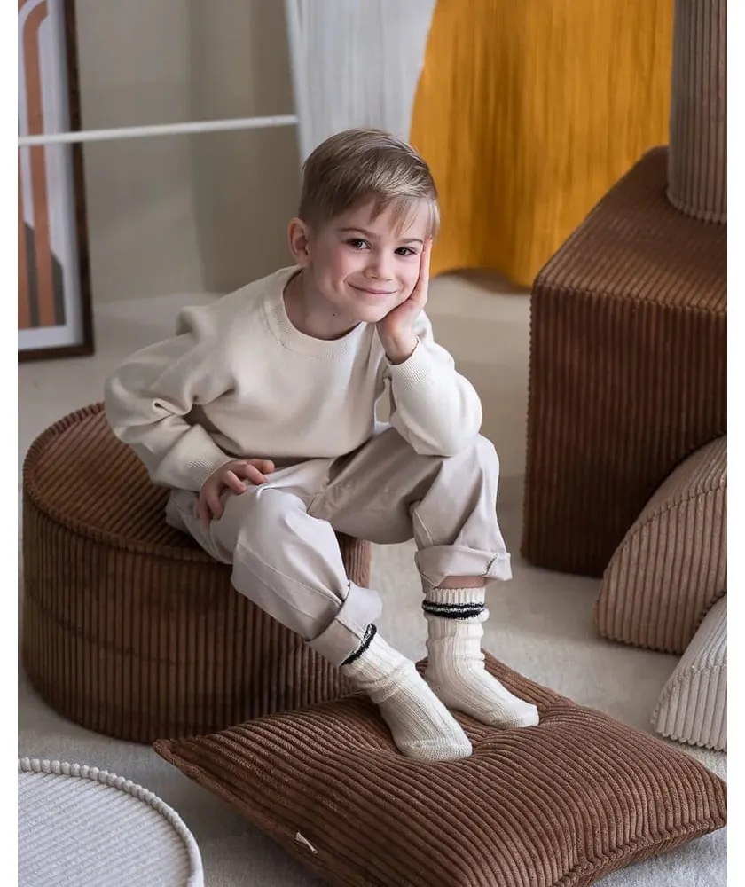 Barna kordbársony párna gyerek kanapéhoz Block – Wigiwama