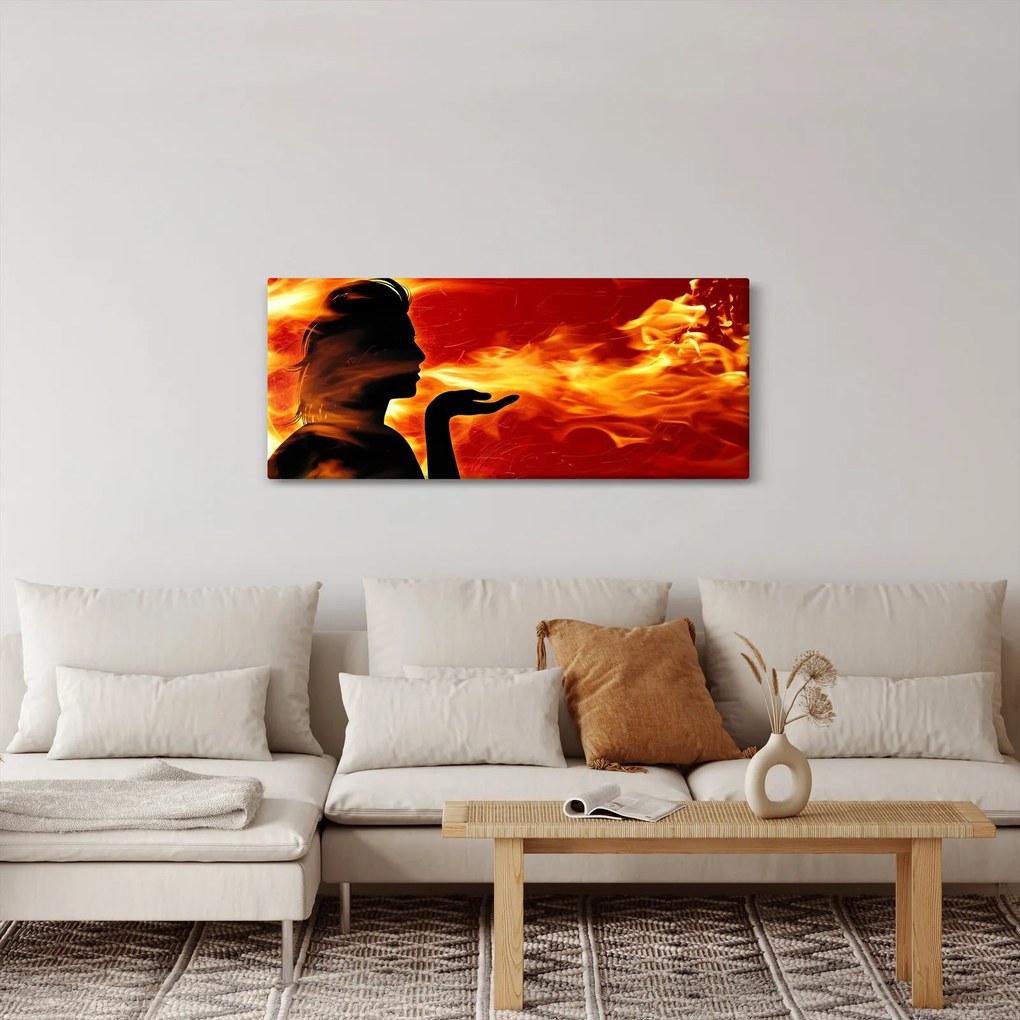 Egy nő képe lángokkal (120x50 cm)