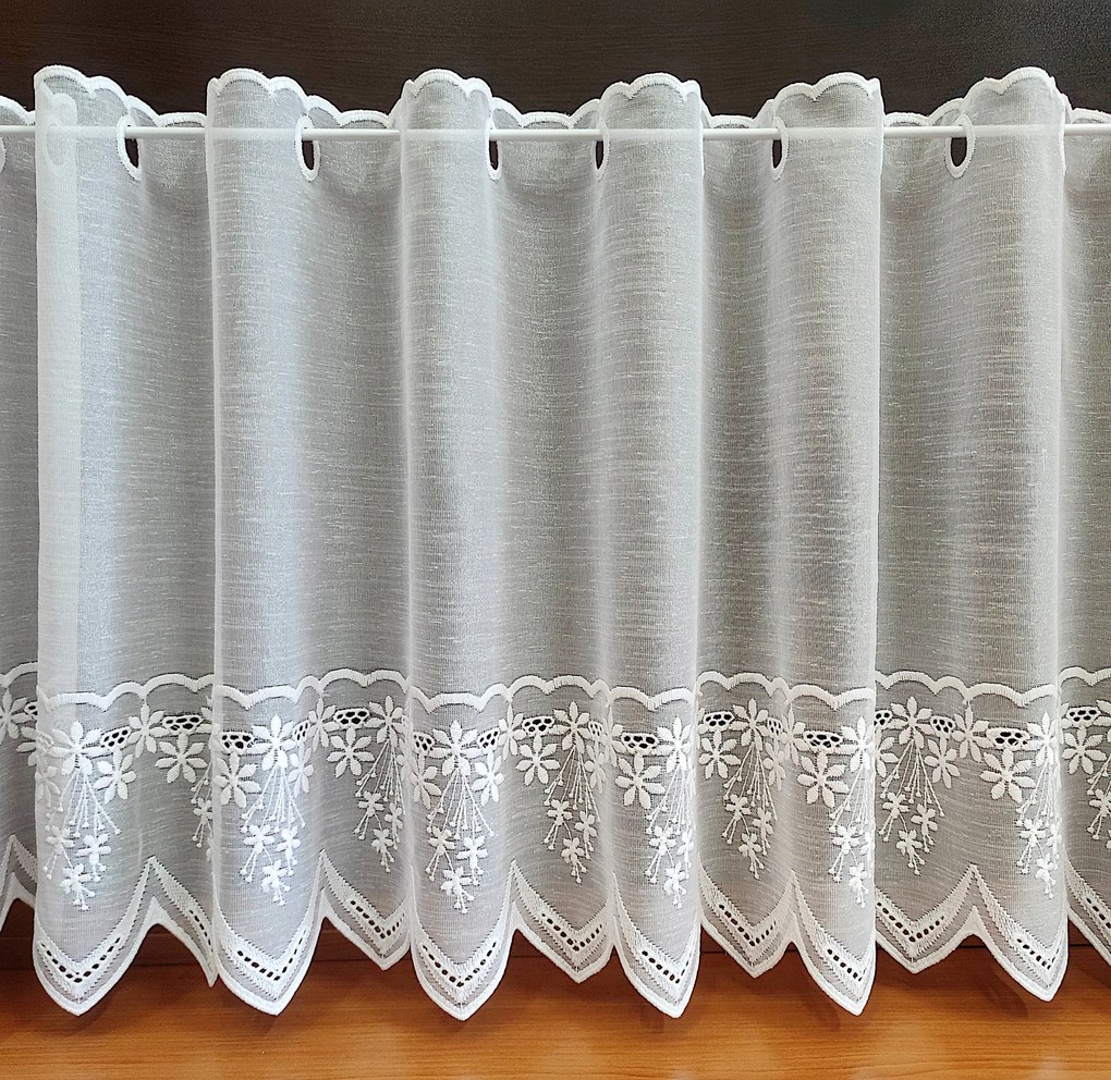 Függöny méteráru 45cm hímzett karnis irigység