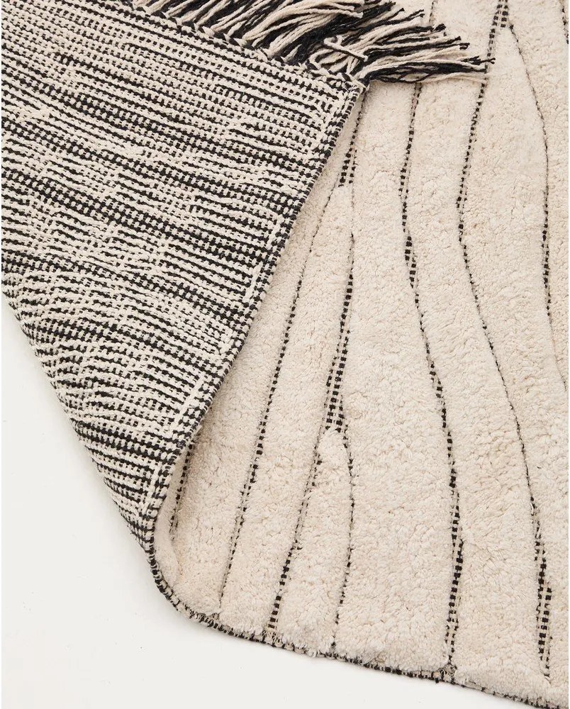 Bézs fürdőszobai kilépő 50x70 cm Crilda – Kave Home