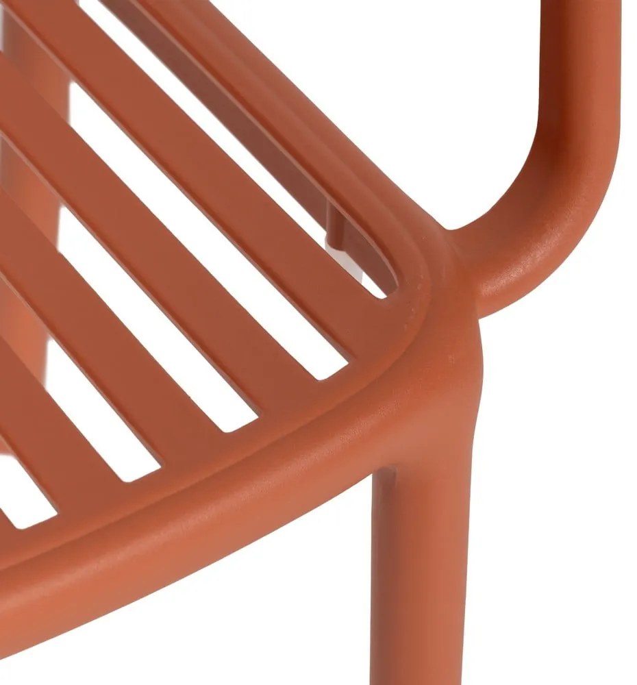 Terrakotta színű műanyag étkezőszék Alia – Ixia