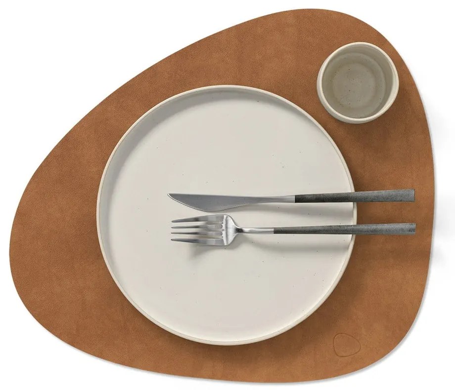 Öko bőr tányéralátét 37x44 cm Curve L Nupo – LIND DNA