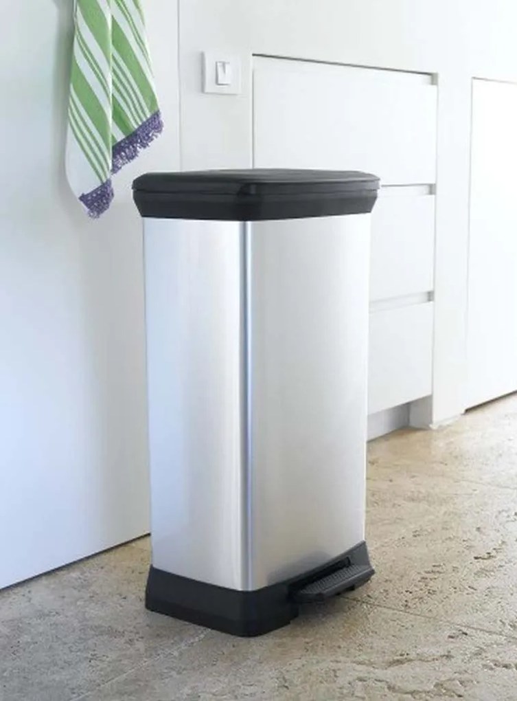 CURVER DECO BIN pedálos fémhatású szemetes 50L, ezüst 187177 (02162-582)