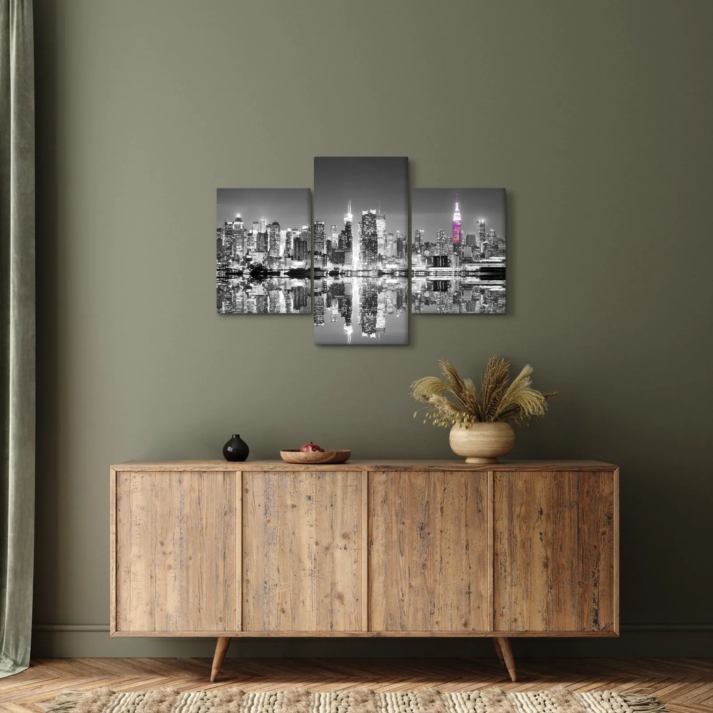 Kép - New York és a lila felhőkarcoló (90x60 cm)