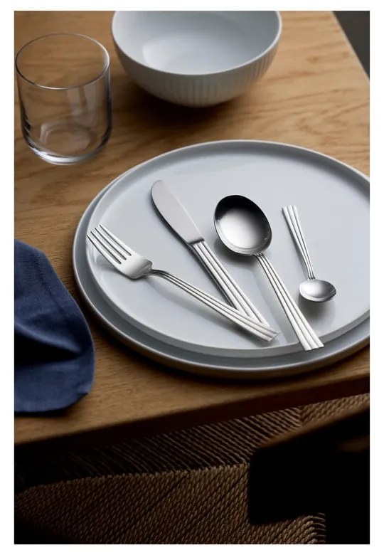 Ezüstszínű rozsdamentes acél evőeszköz készlet 16 db-os Thebe – Gense