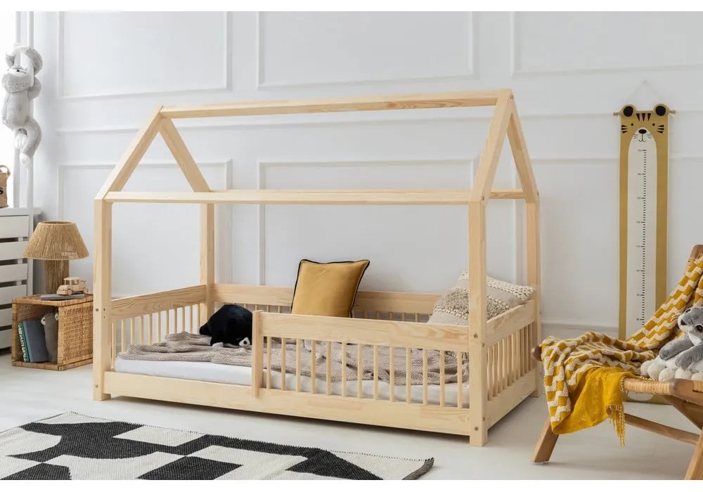 Natúr színű házikó alakú borovi fenyő gyerekágy 90x190 cm Mila MBW – Adeko