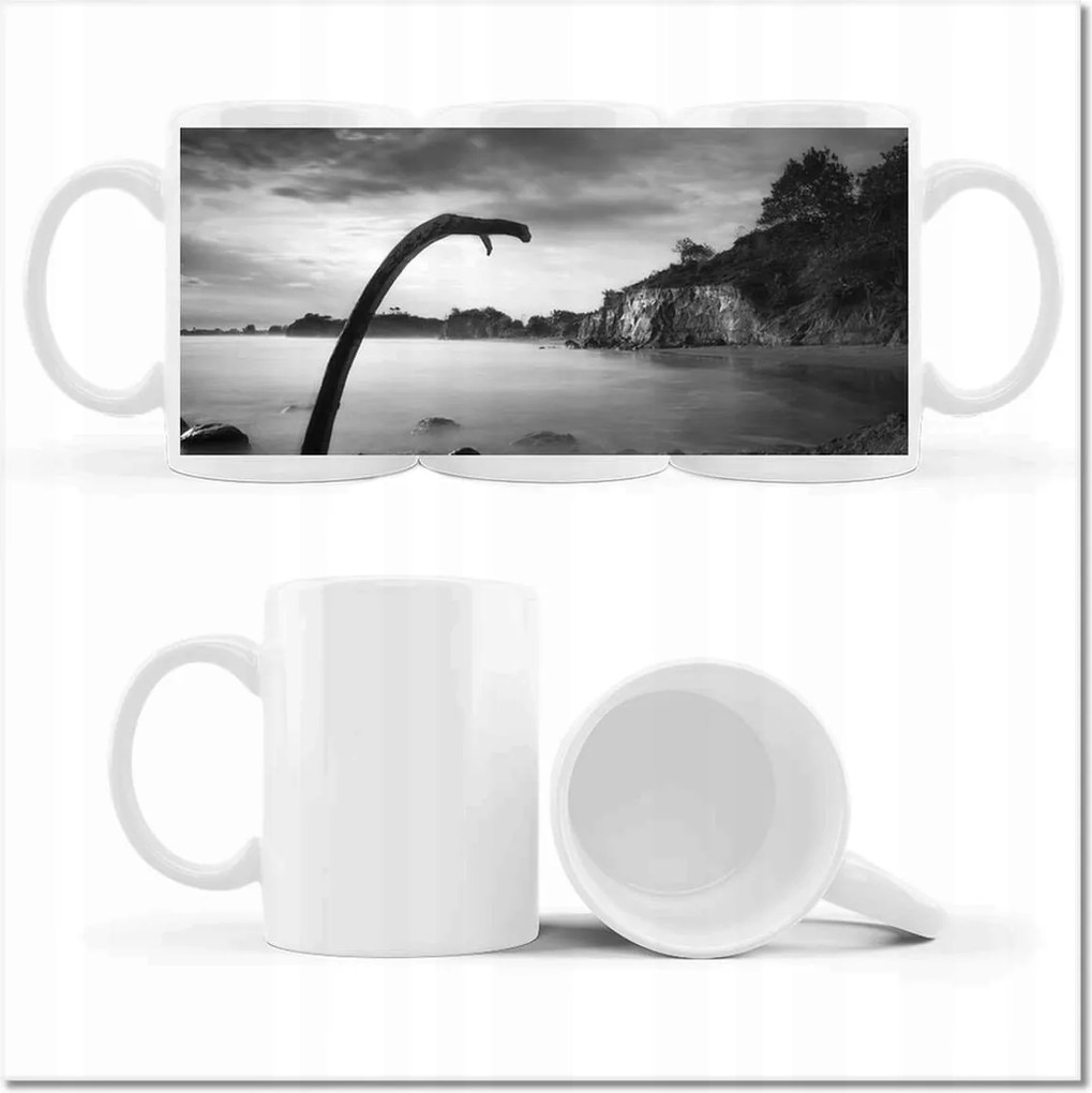 Fényképes bögre Tengerpart éles sziklákkal