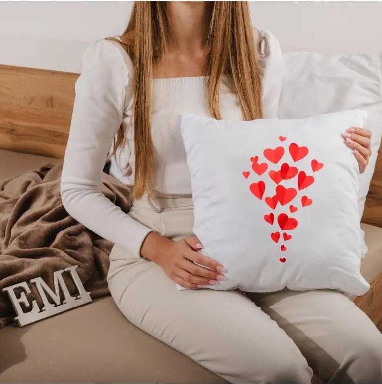 EMI Hearts díszpárna 40x40 cm