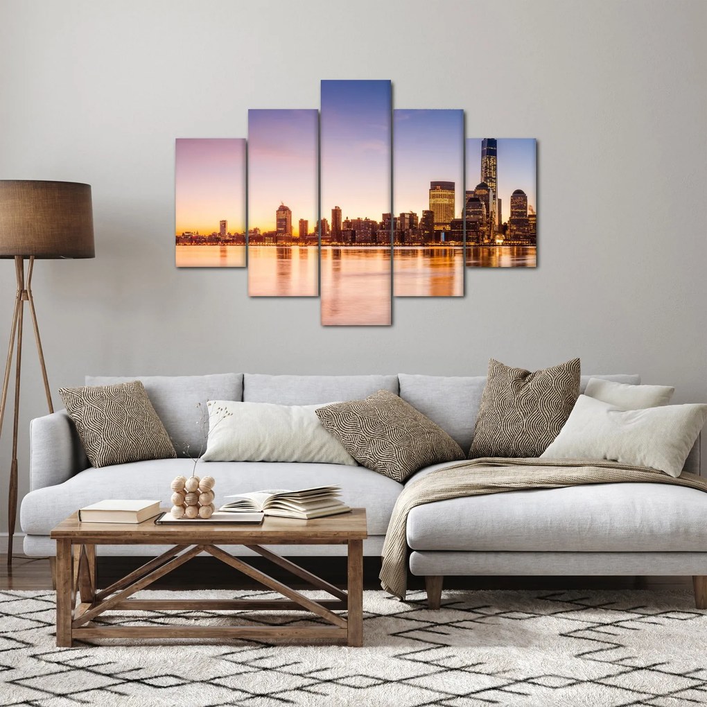 Egy város képe naplementekor (150x105 cm)