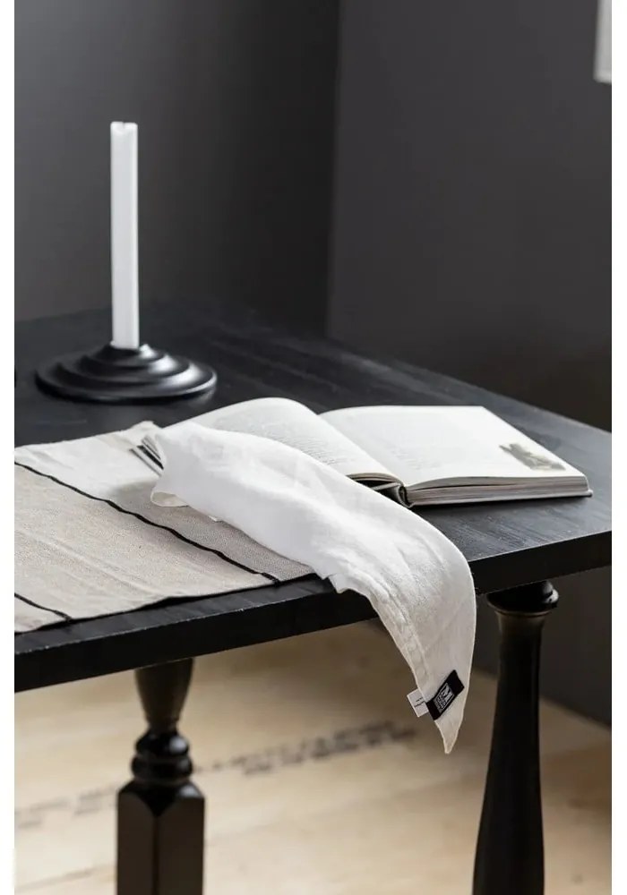 Textil tányéralátét 45x35 cm Öda – Markslöjd