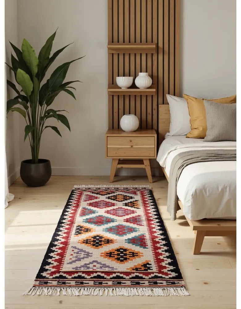 Piros kétoldalas kézi szövésű gyapjú futószőnyeg 60x190 cm Kamal Kian – Nouristan