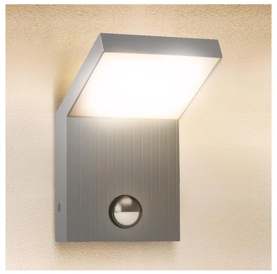 Brilagi - LED kültéri fali lámpa mozgásérzékelővel RIANO LED/8W/230V ezüstszínű