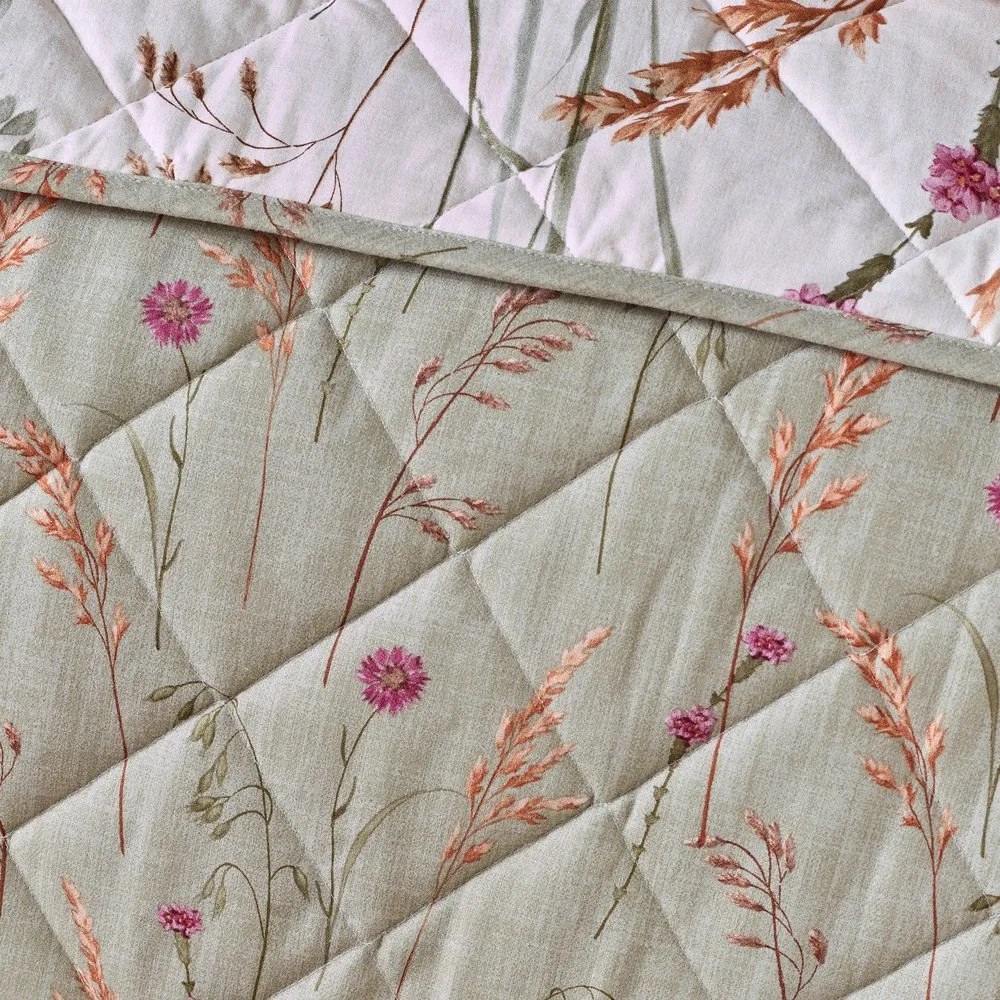 Zöld-bézs pamut steppelt ágytakaró 200x220 cm Grasmere Floral – Catherine Lansfield