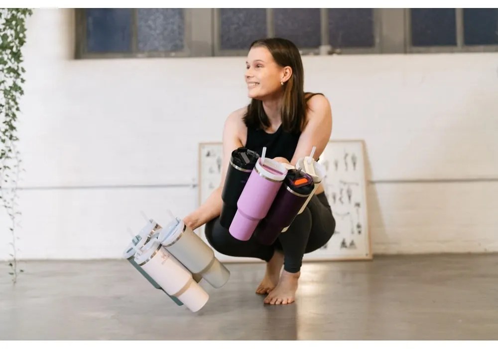 Sötétlila rozsdamentes acél termosz szívószállal 1,18 l Quencher H2.0 FlowState Tumbler Plum – Stanley