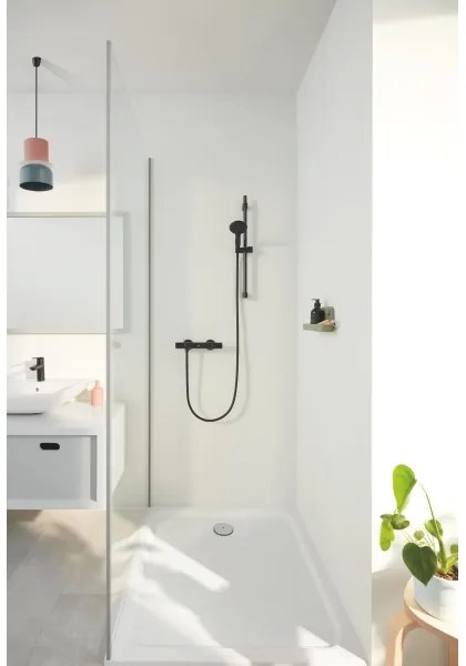 GROHE 277242431 - VITALIO UNIVERSAL zuhanyrúd 600 mm fekete