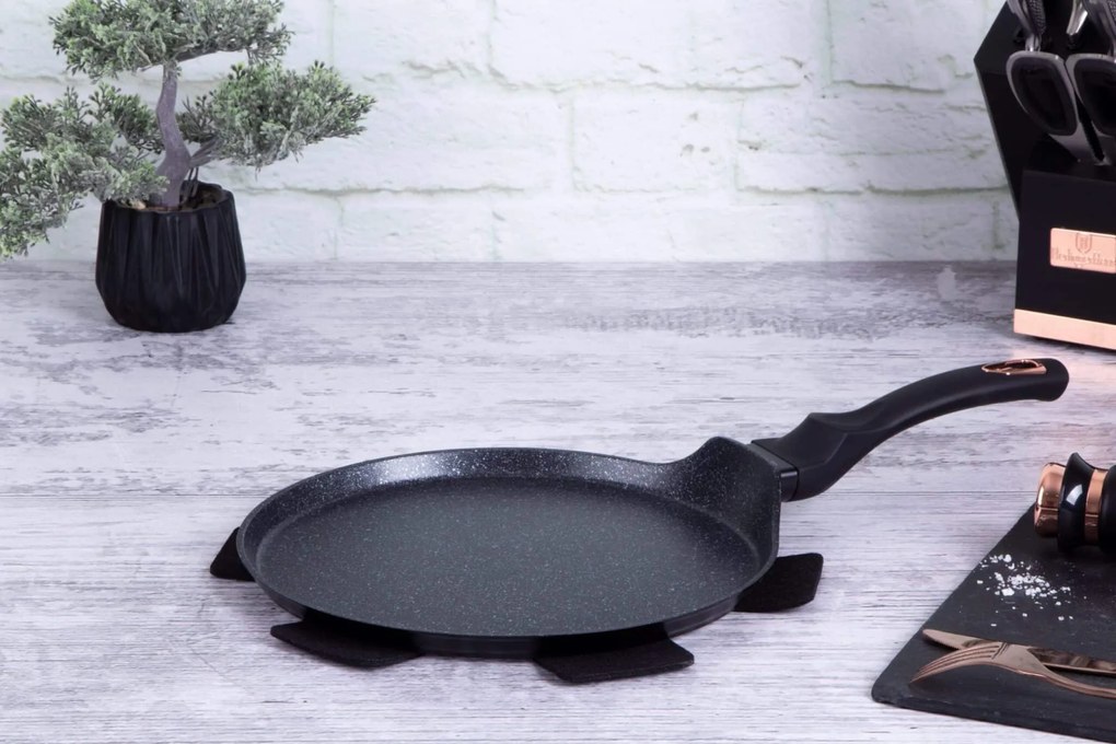 Berlinger Haus indukciós Palacsintasütő 28 cm Black Rose Collection