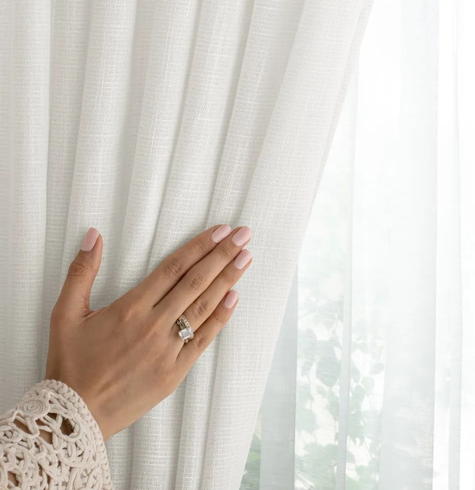 Krémszínű függöny 140x250 cm Valeta – Restilo