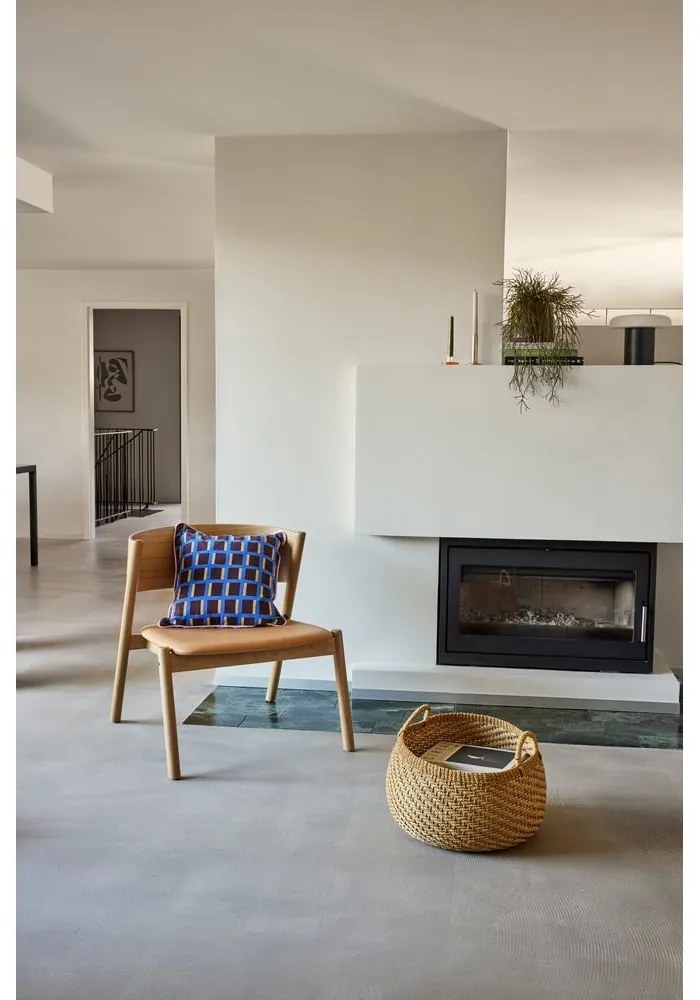 Világosbarna fotel Oblique – Hübsch