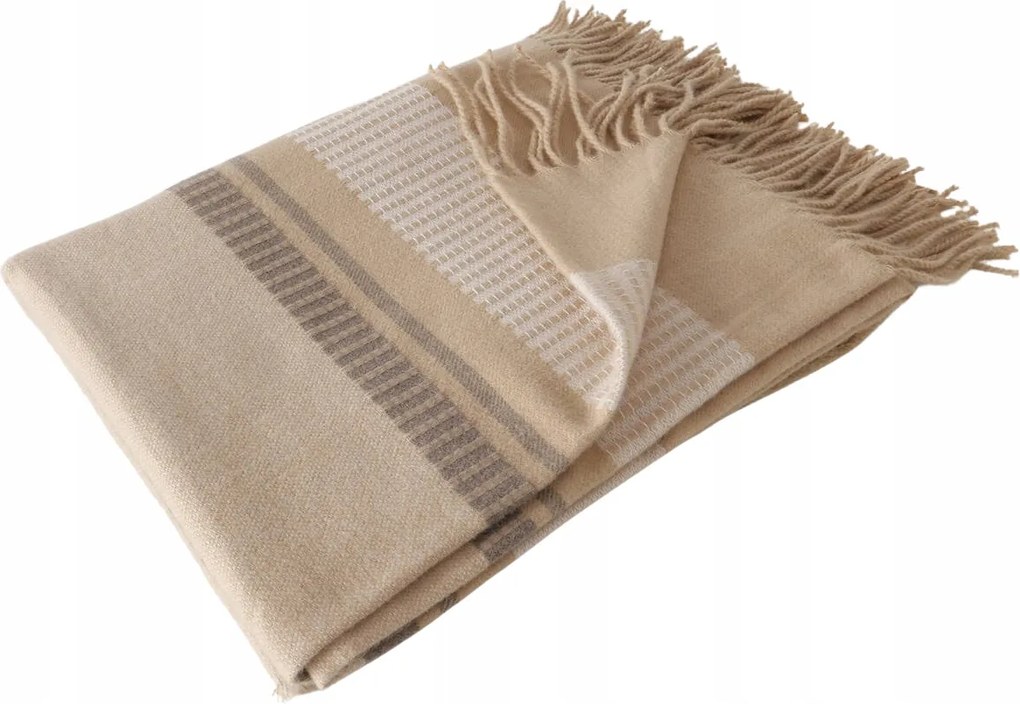 Rojtos Takaró Bézs Puha Meleg Takaró A Téli Estékre 160 x 130 cm