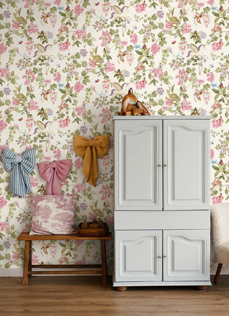 Holden Decor Adventure Awaits Away with the Fairies krém állatos papír tapéta – 14020