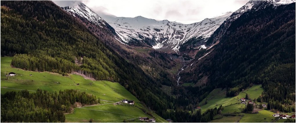 Kép - Völgy a hegyek alatt (120x50 cm)