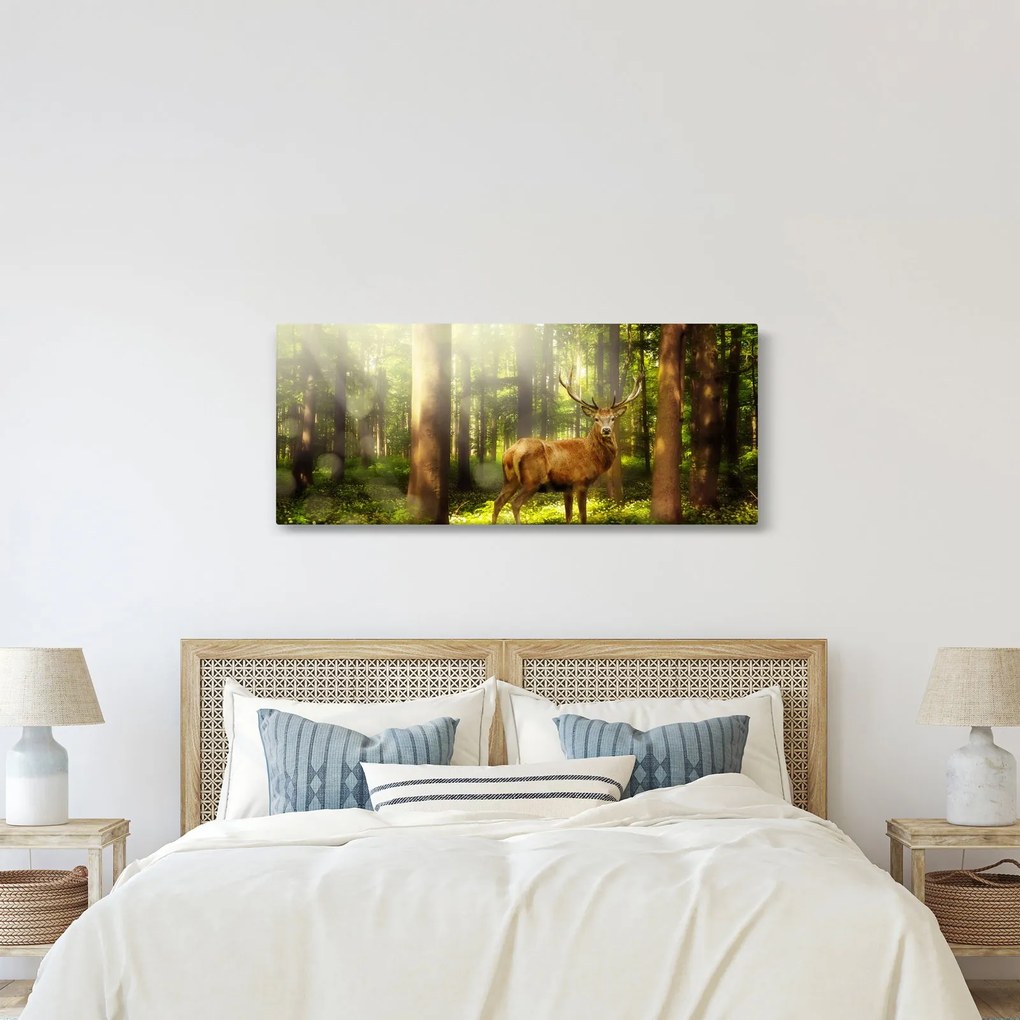 Kép egy szarvas az erdőben (120x50 cm)