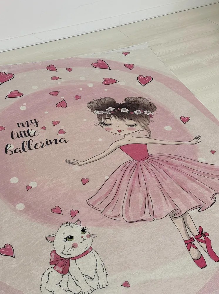 Balerina mintás gyerekszőnyeg 70x140 cm
