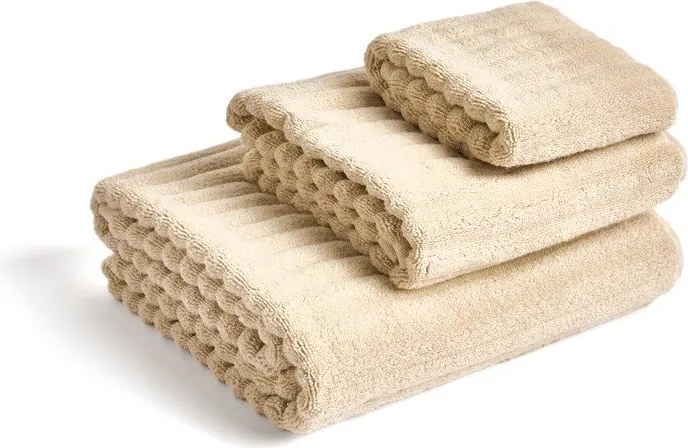 Bézs frottír pamut fürdőlepedő 70x140 cm Navira – Kave Home