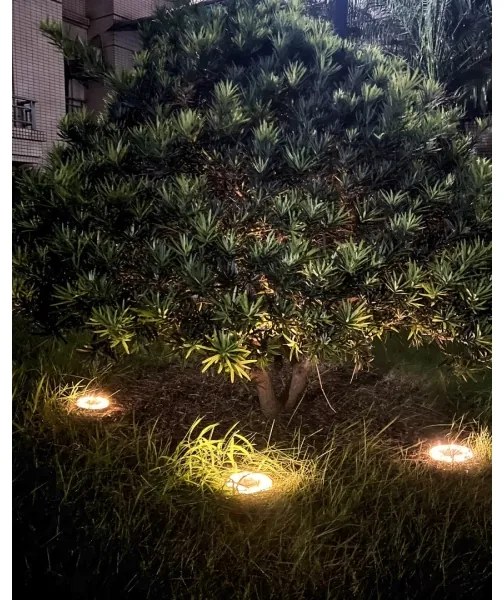 Immax 08496L-SADA 4xLED kültéri napelemes lámpa szenzorral 0,048W/2V IP68