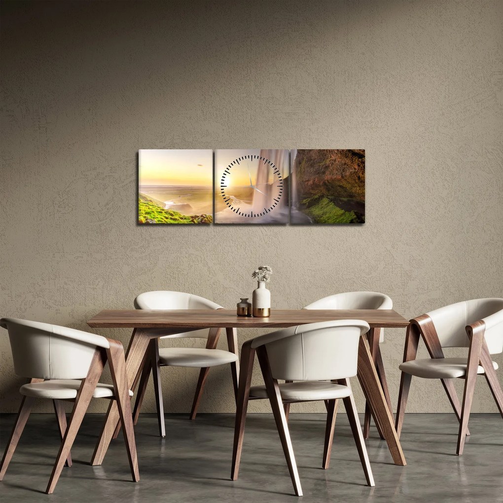 Kép - Seljalandsfoss a barlang mögül (órával) (90x30 cm)