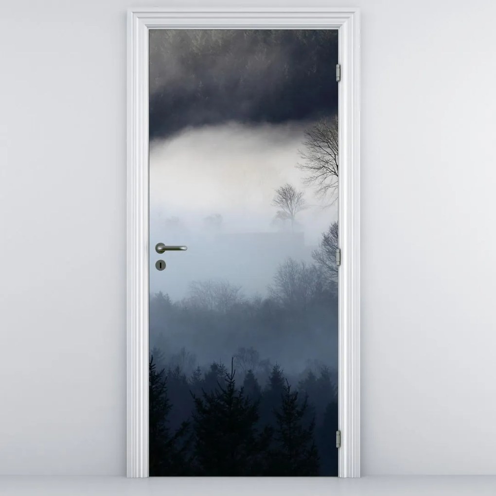 Fotótapéta ajtóra - Köd az erdő felett (95x205cm)