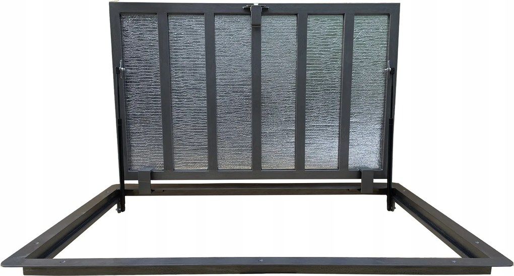 Padlóra szerelhető pinceajtó 80 x 140 cm