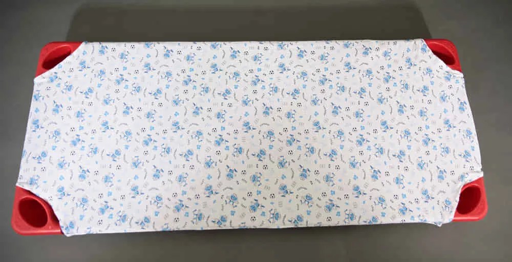 Moni ASTI Óvodai lepedő végnyomott 135x60cm FEHÉR BÉKA