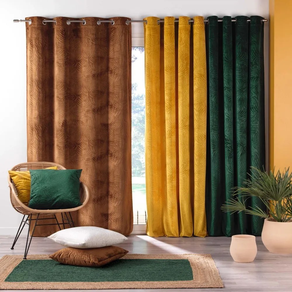 Téglavörös bársony függöny 140x240 cm Analia – douceur d'intérieur