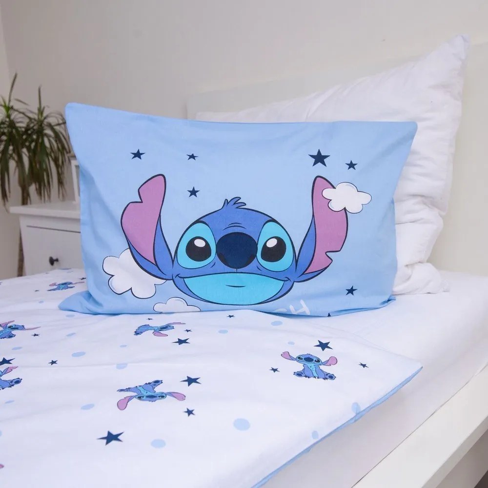 Kék pamut gyerek ágyneműhuzat babaágyhoz 100x135 cm Lilo &amp; Stitch "Clouds" – Jerry Fabrics
