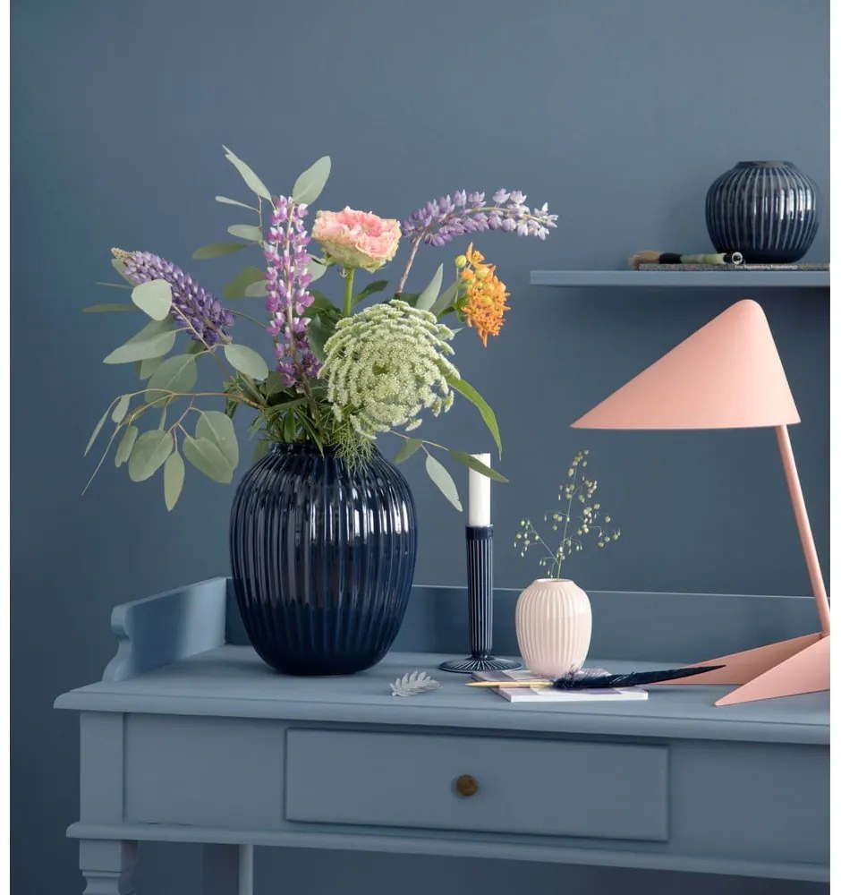 Hammershoi sötétkék agyagkerámia gyertyatartó, magasság 16 cm - Kähler Design