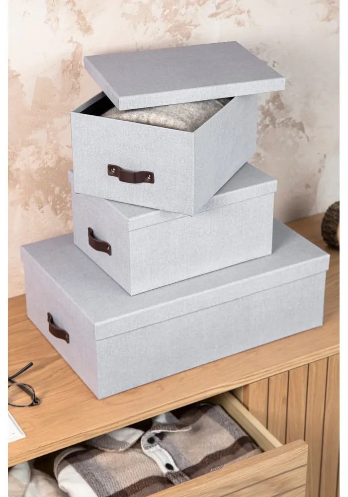Világosszürke fedeles karton tárolódoboz szett 3 db-os 31x47x15 cm Inge – Bigso Box of Sweden