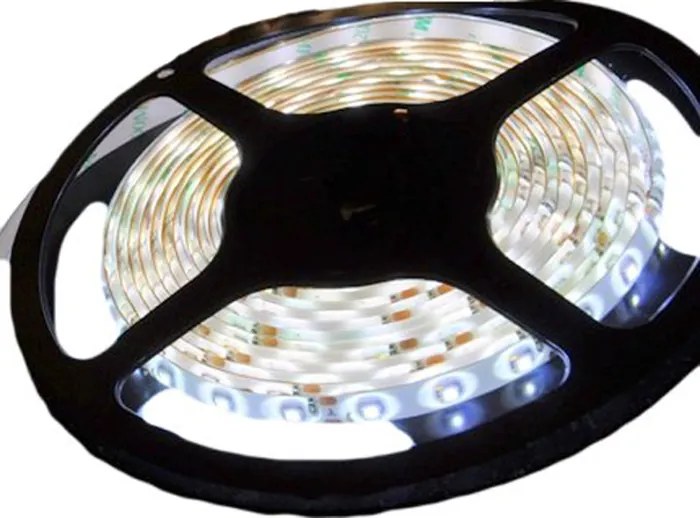 300 Led Szalag Smd 5050 IP65 vízálló Hideg 1m
