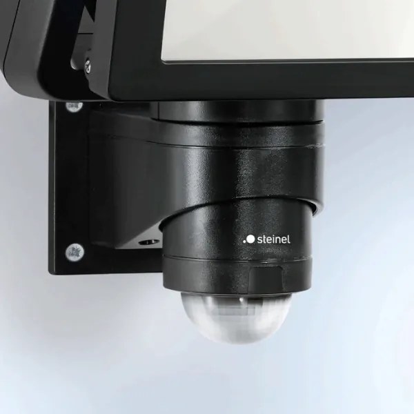 Steinel 067571-LED Reflektor érzékelővel LS 300S LED/29,5W/230V 4000K IP44 fekete