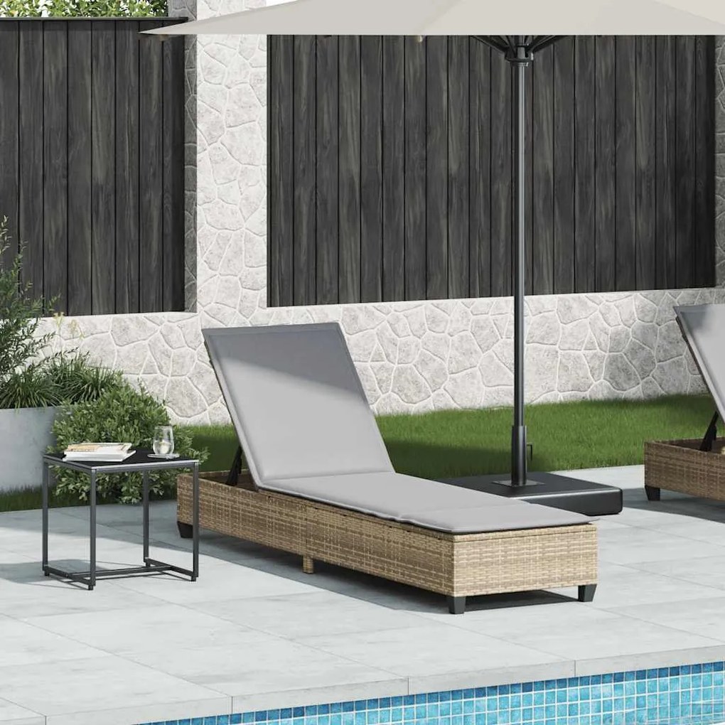 Bézs polyrattan napozóágy párnákkal 55x200x25,5 cm