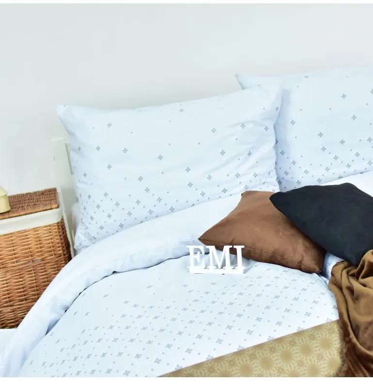 EMI Star barna-fehér szatén ágyneműhuzat, A standard egyszemélyes ágy szett tartalma: 1x 140x200 + 1x 70x90