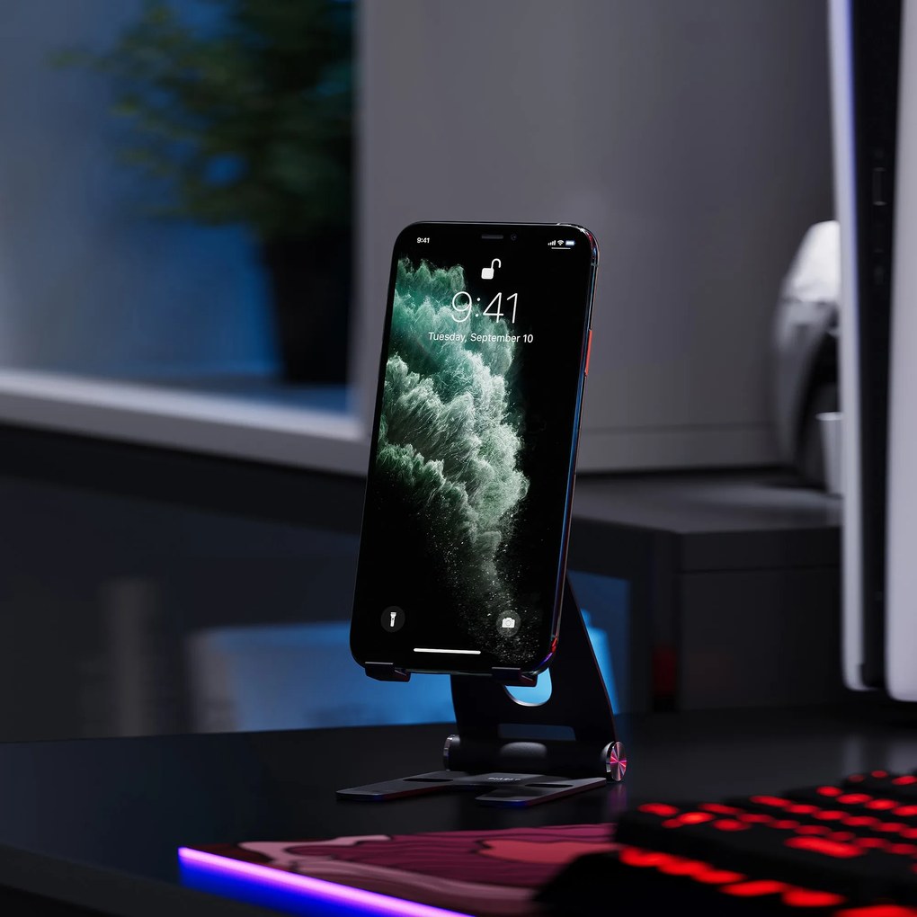 Telefontartó / tabletállvány mintával: Diablo X-Dock