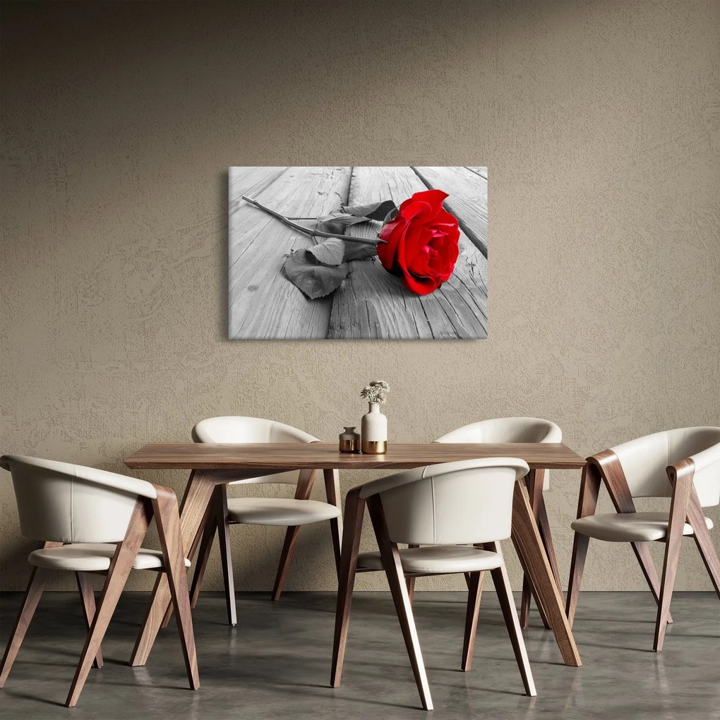 Egy vörös rózsa képe (90x60 cm)