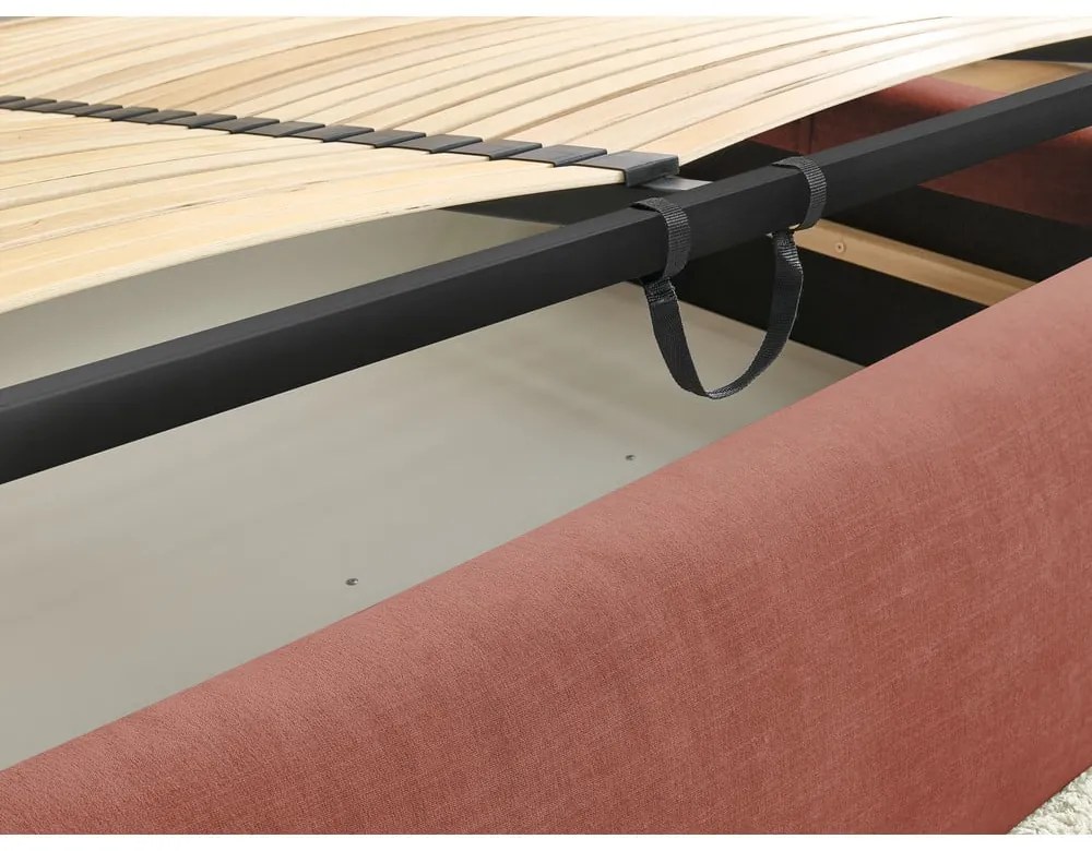 Narancssárga kárpitozott franciaágy tárolóhellyel, ágyráccsal 160x200 cm Vernon – Bobochic Paris