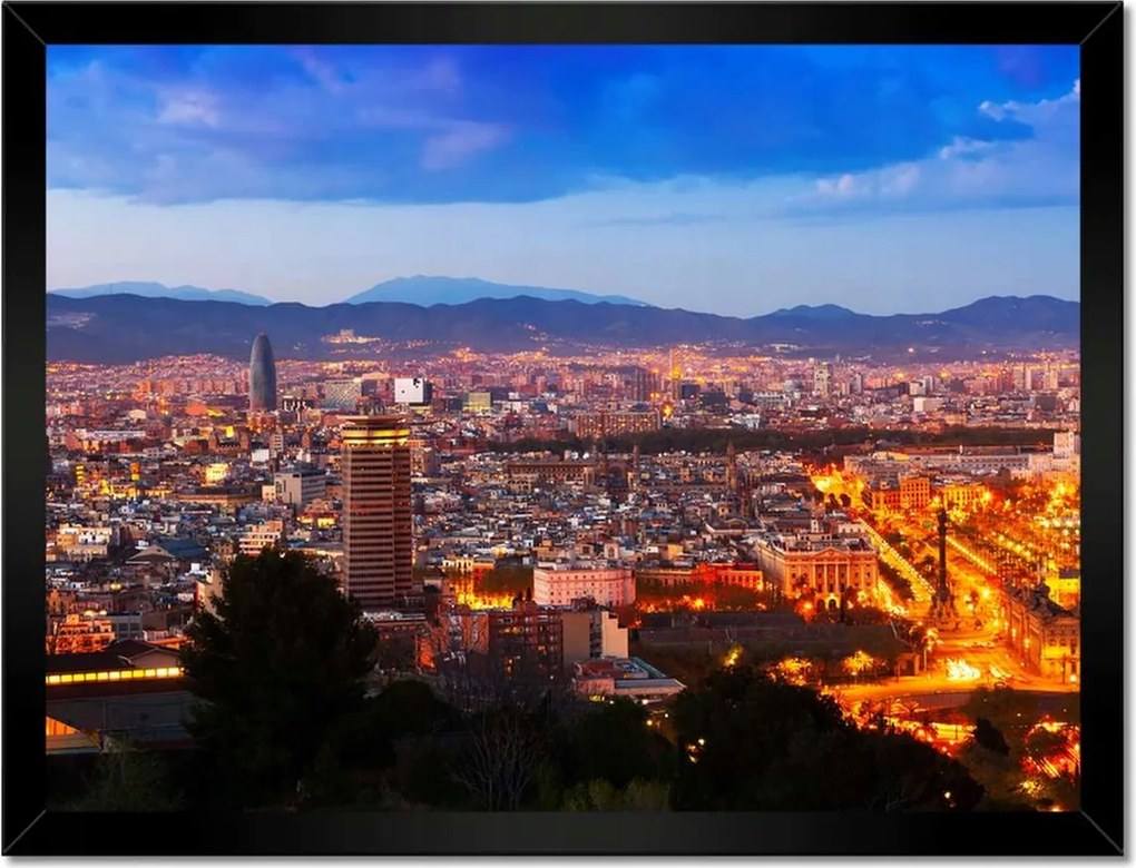Poszterek keretben 40x30 Éjszakai felvétel Barcelonából