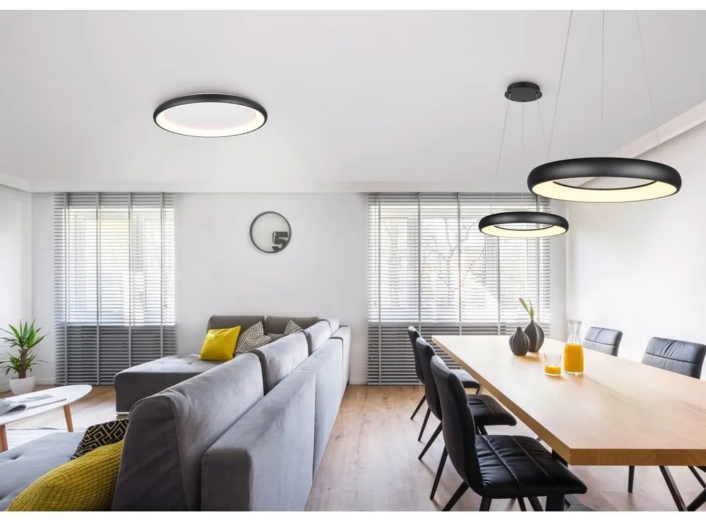 Matt fekete LED dimmelhető függőlámpa fém búrával ø 62 cm Cardona – Trio